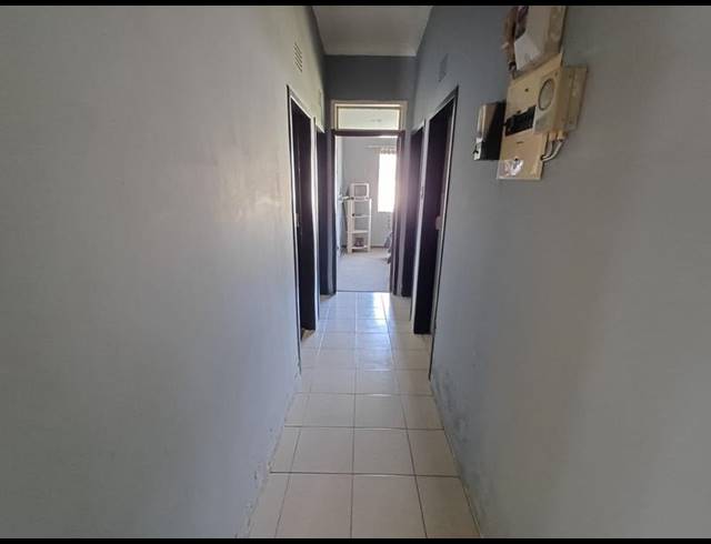 3 BEDROOM HOUSE FOR SALE IN SONLAND PARK